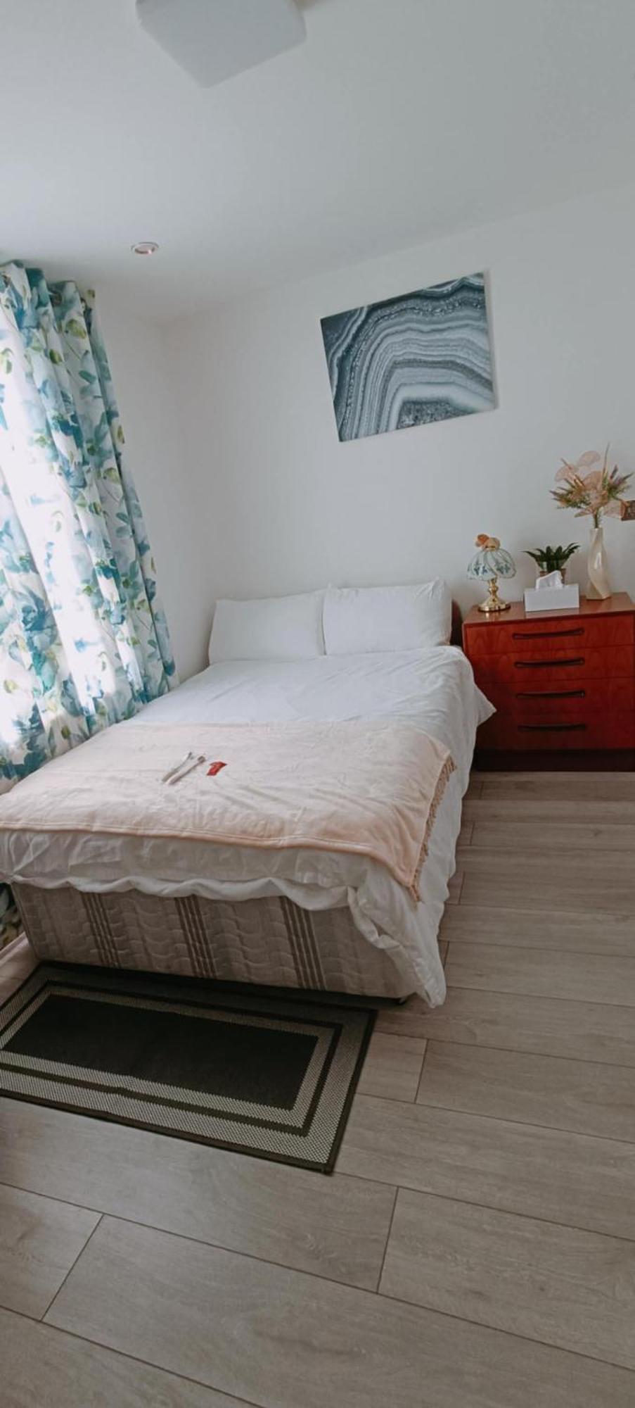Min Su Rooms Stanwell Bagian luar foto
