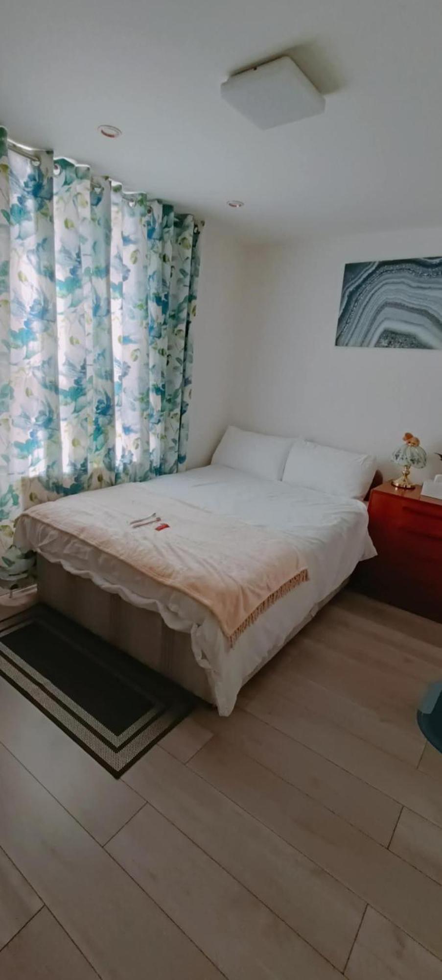 Min Su Rooms Stanwell Bagian luar foto